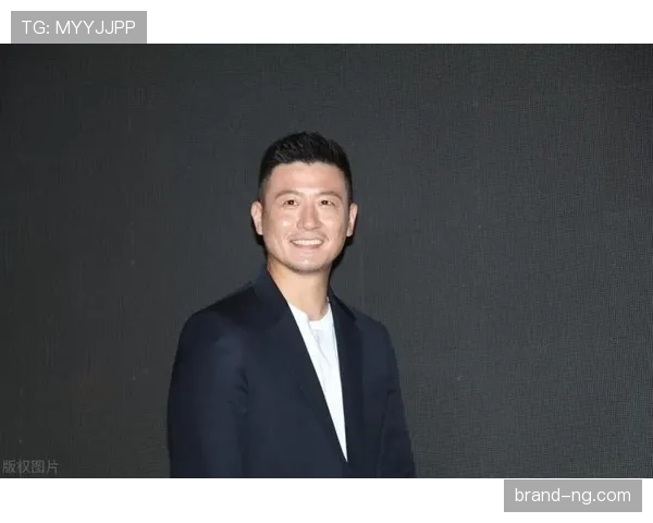 蔡赟退役后这生活也太松弛了吧，训练馆都不进了？
